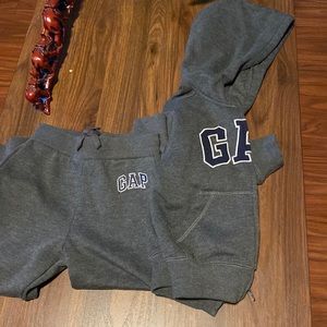 GAP Kids Gray Matching Set